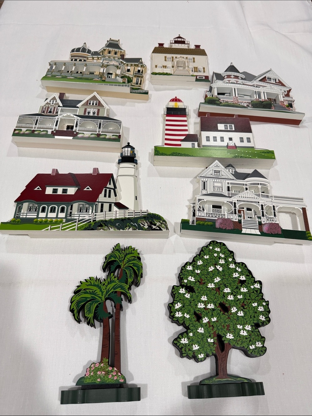 Vintage Shelia's Collectibles 1990’s wooden shelf sitters.